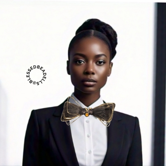 Gold Metal Neck Bow Tie - Picture 1 of 3